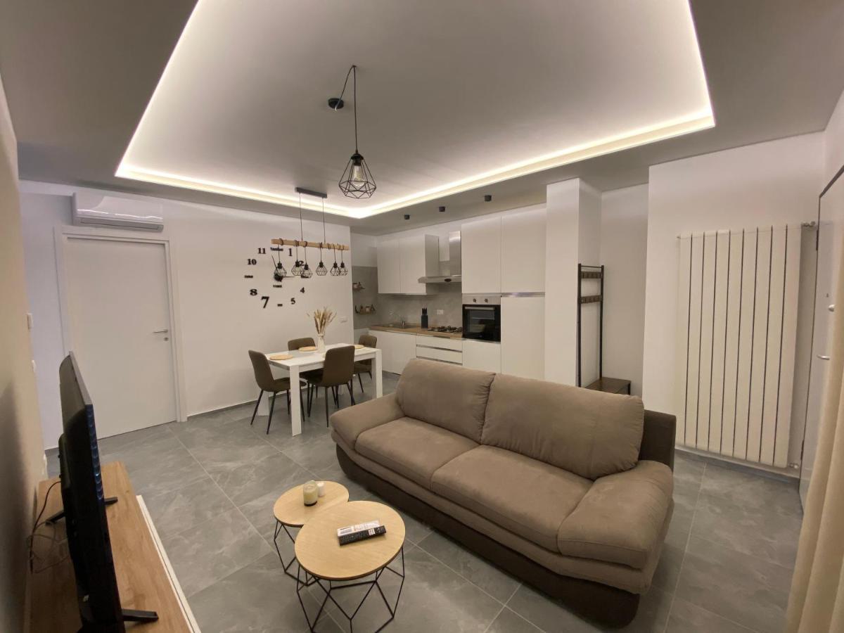 Appartamento Il Mare Marina di Massa Exterior foto
