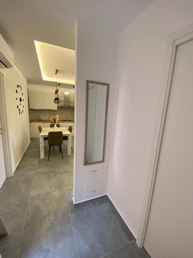 Appartamento Il Mare Marina di Massa Exterior foto